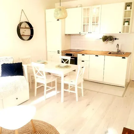 Koko&friends, Charming Place In Quiet Neighborhood * Split