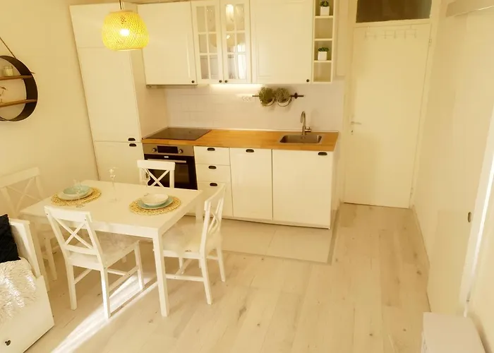 Koko&Friends, Charming Place In Quiet Neighborhood